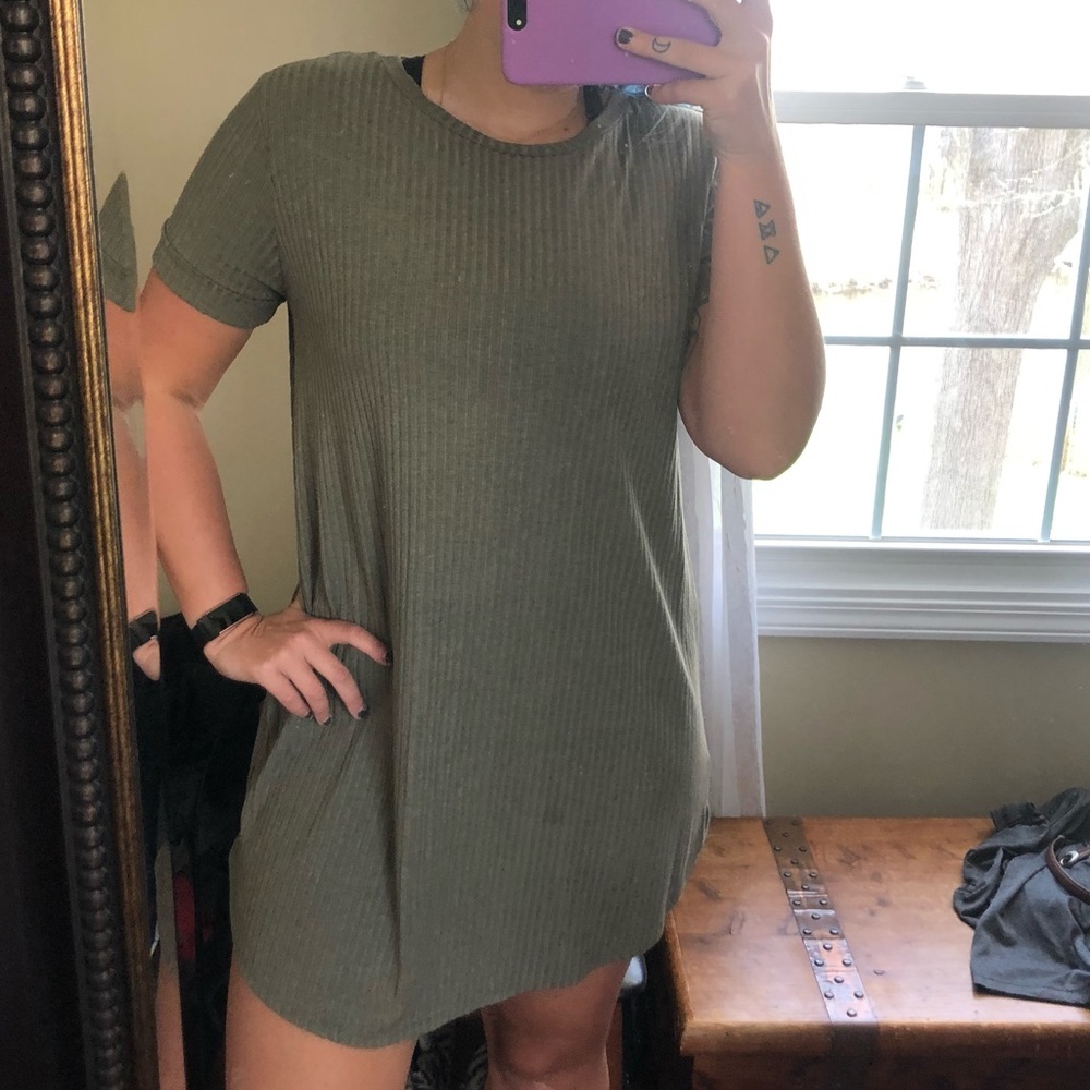 Shift Dress - Picture 2 of 2